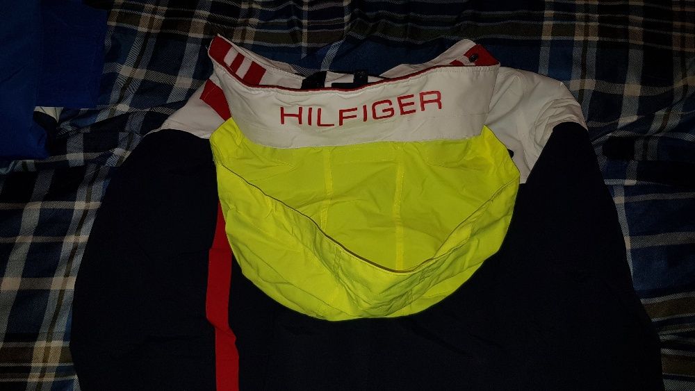 Kurtka Tommy Hilfiger z USA 101% oryginał