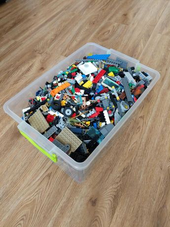Конструктор LEGO (9 килограмм)