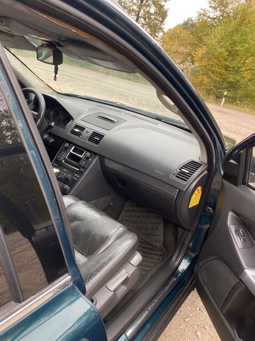 Volvo xc 90 повний привід