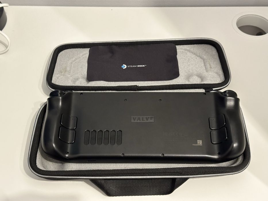 Steam Deck 512 GB – stan idealny(kondycja bat. 100%)
