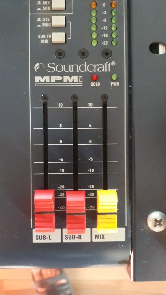 Soundcraft Mixer  MPMi 12
