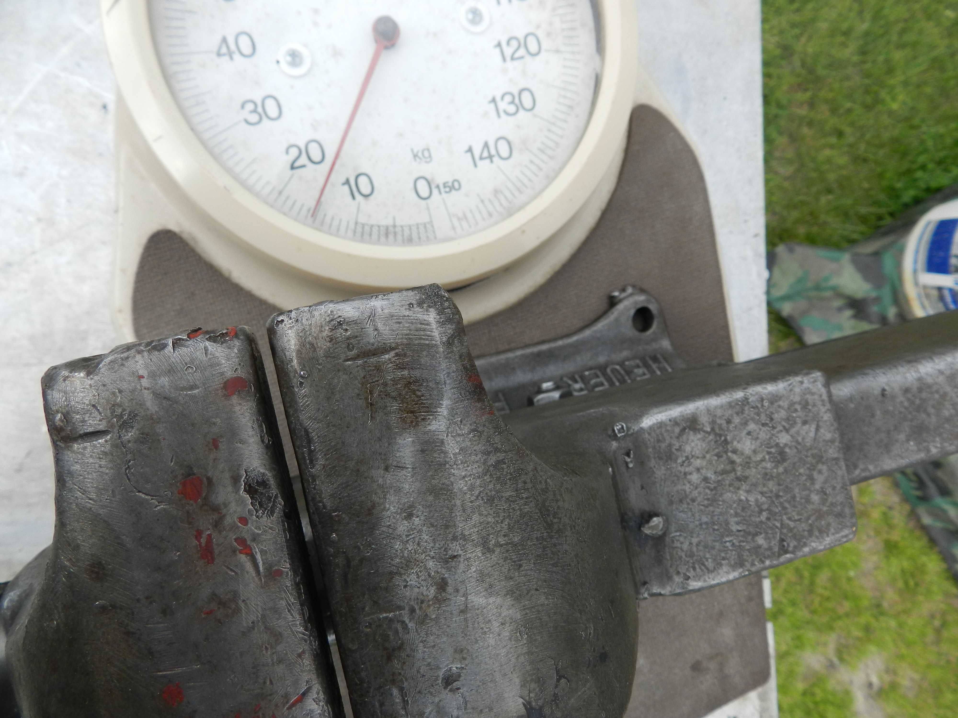 imadło kute Hauer front 16 kg