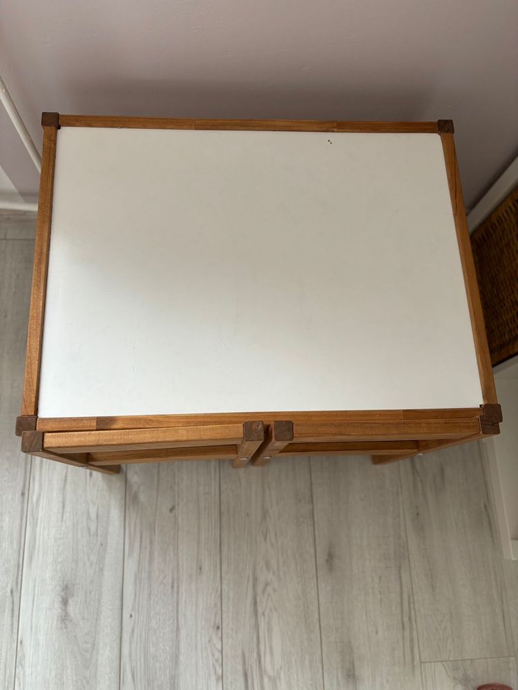 Drewniany stoliczek ikea LATT dla dzieci krzeslo