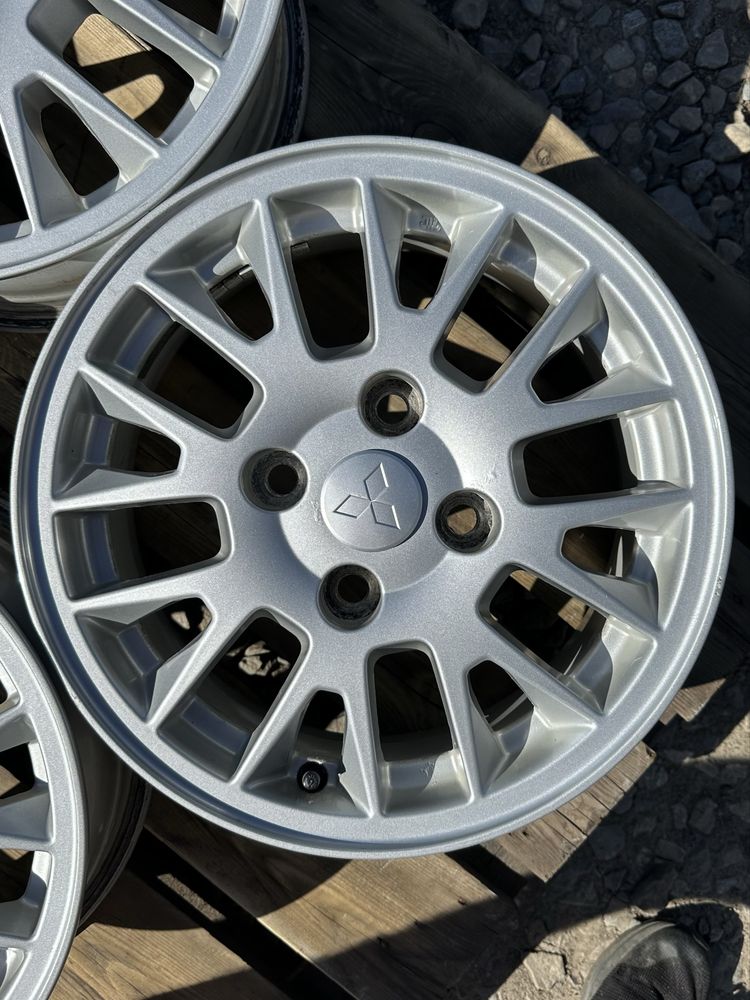 Диски R15 4x114,3 Mitsubishi Lancer Carisma Galant Space Star Colt