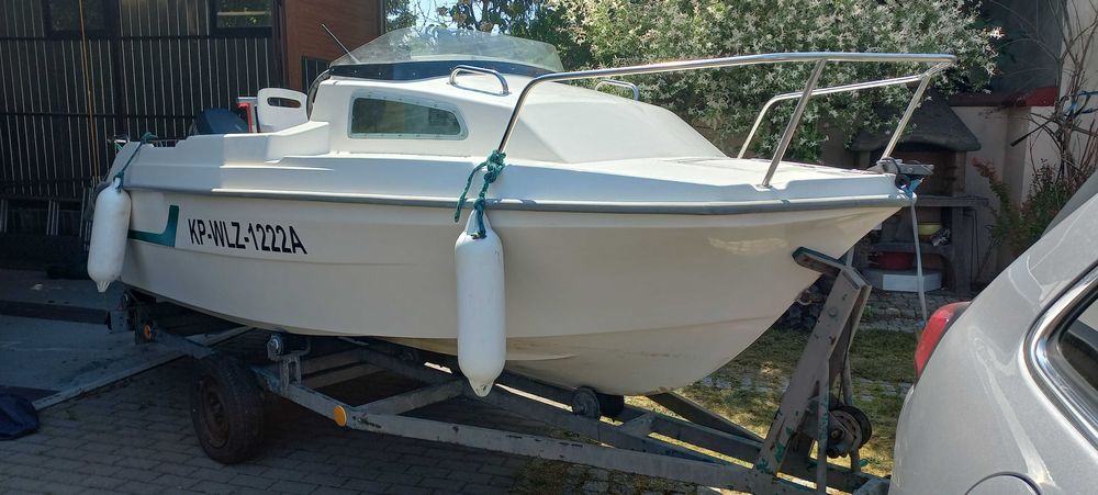 Łódź motorowa kabinowa wędkarska BALT440 kompletna sprzedam