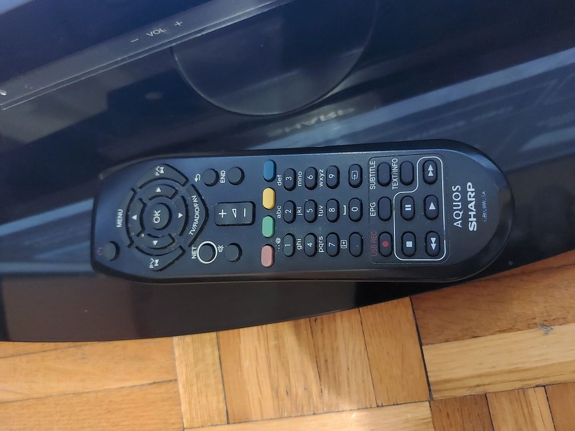 Telewizor LG 42lb5500 i SHARP LC 40LX610 USB HDMI