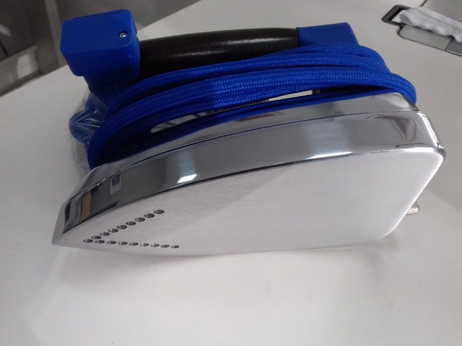 Ferro de vapor profissional COMEL - NOVO