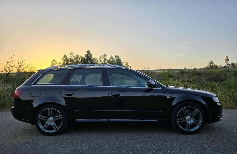 Audi a4  2.0  s line