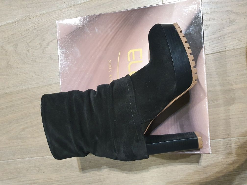 Buty botki czarne włoskie wysokie na obcasie rozm.39