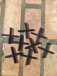 Cruzetas para colocação de tijoleiras