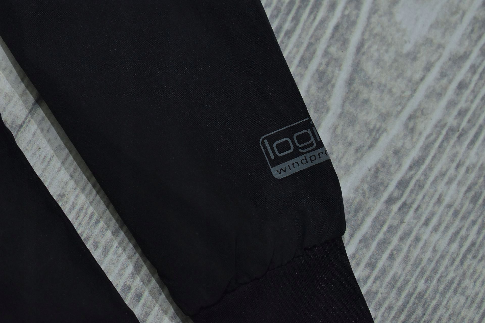 Odlo Damska Kurtka Trekkingowa Logic Windproof M
