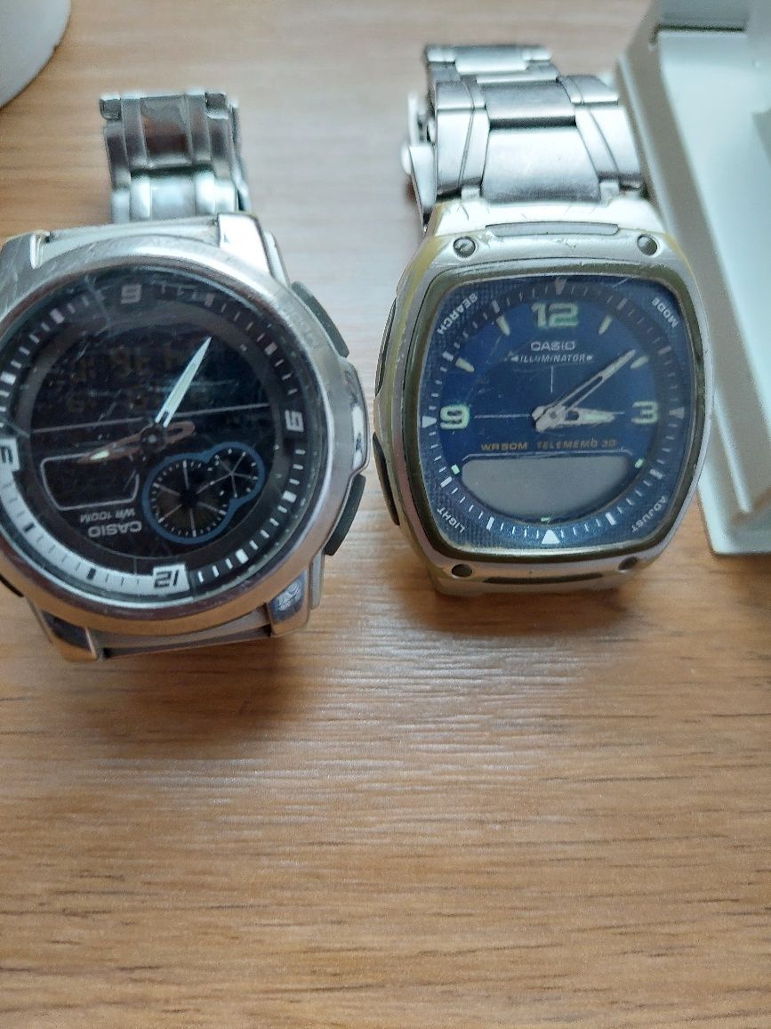 Trzy zegarki Casio