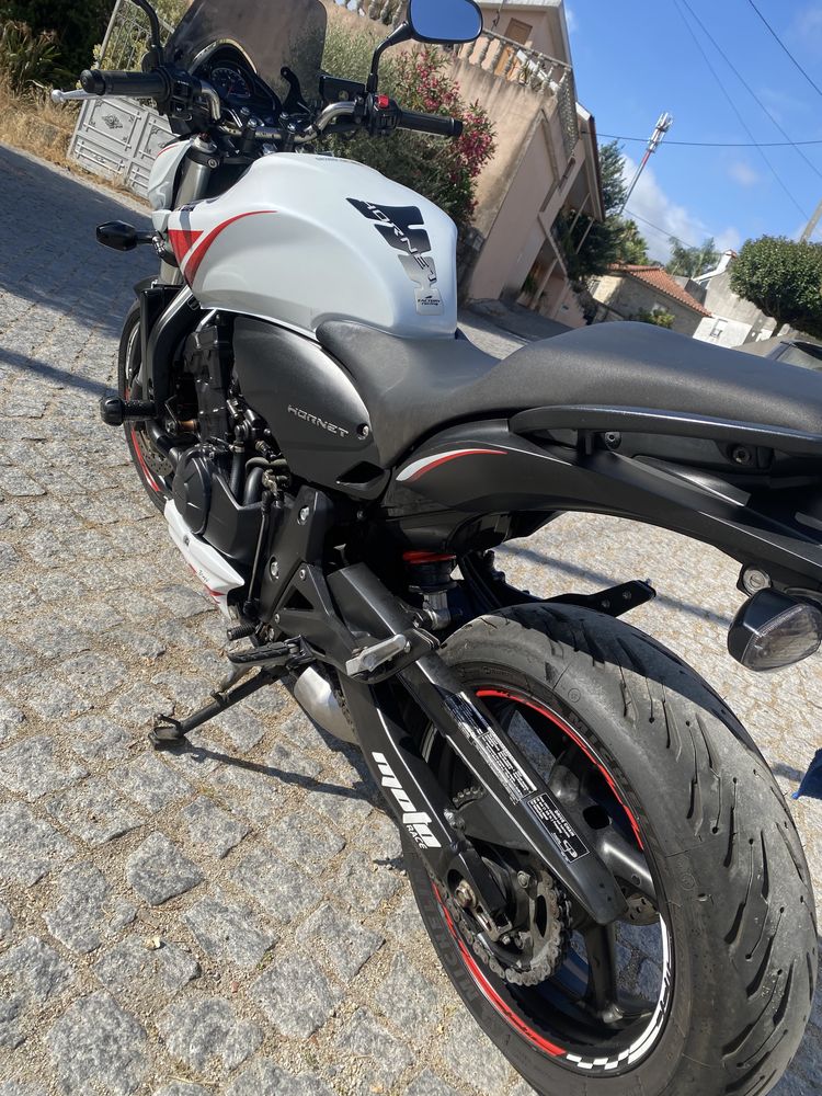 Hornet 600 de injeção de 2013