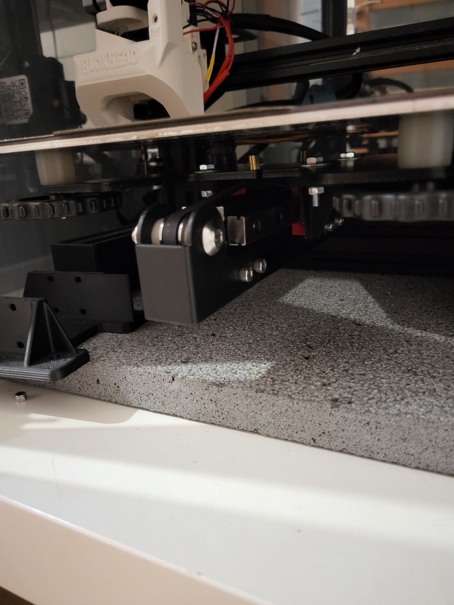 Creality Ender 3 (po modyfikacji) + obudowa