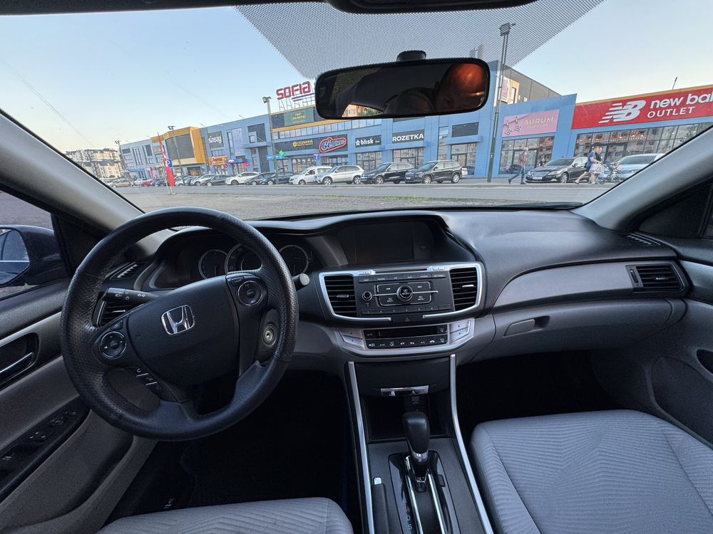 Honda Accord 9 2015