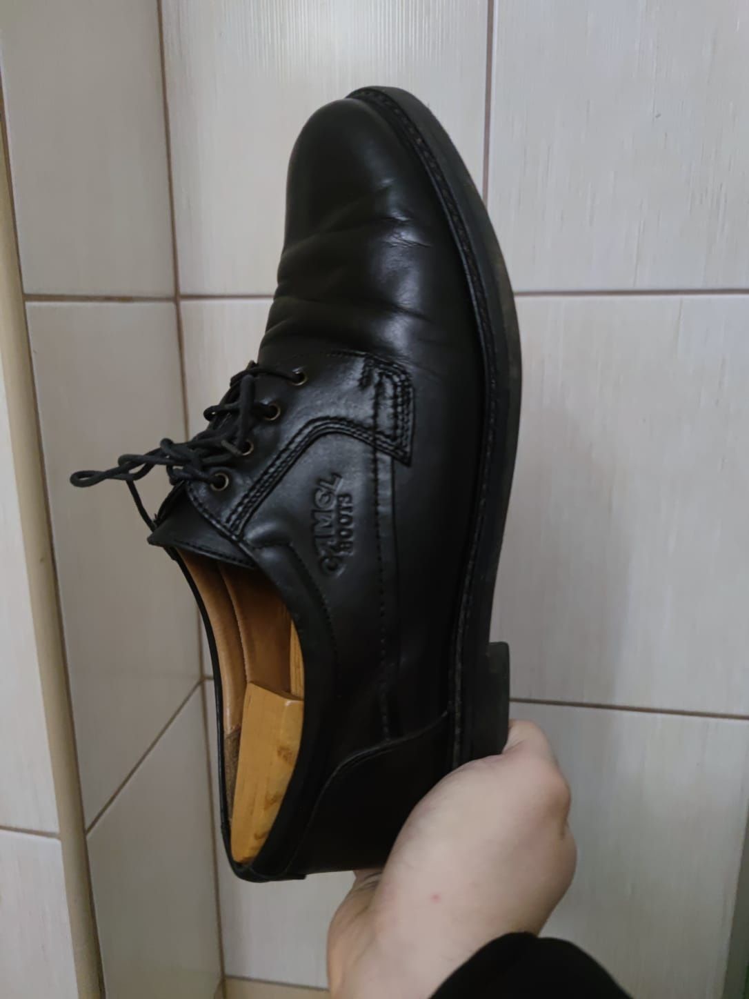 Buty obuwie 43 eleganckie męskie czarne leather skóra skórzane Camel b