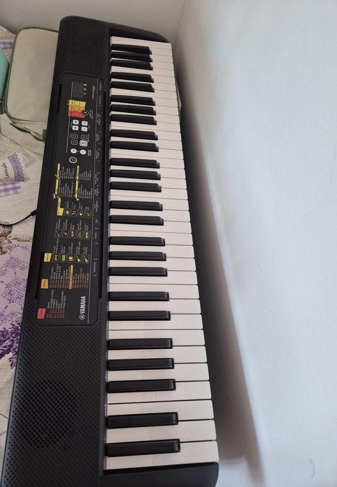 Yamaha psr f52 teclados piano