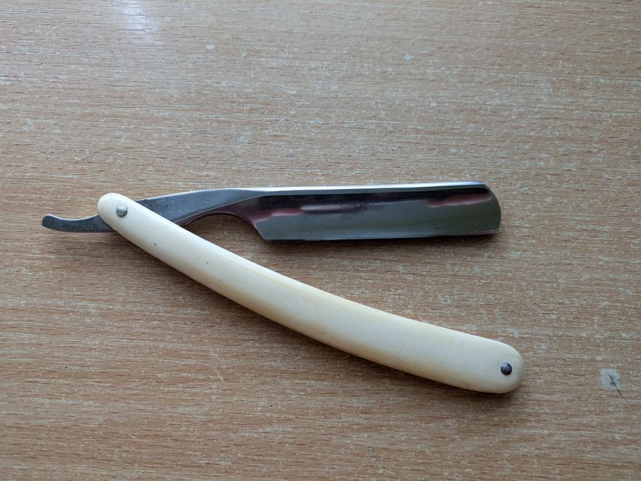 Небезпечна (опасна) французька бритва IC Vincent