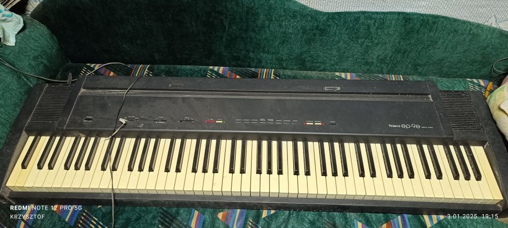 Keyboard Roland Yamaha Casio