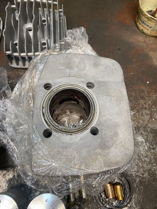 Розточена поршнева іж юпітер 5