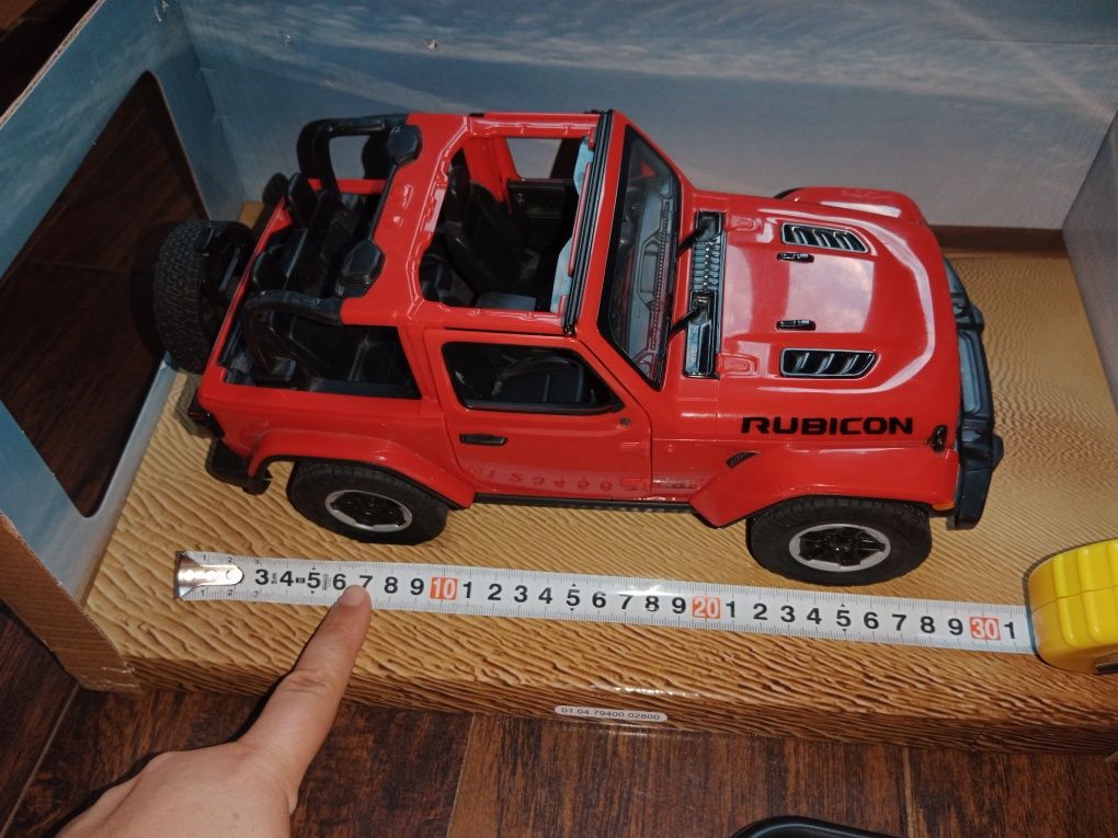Jeep Wrangler rubicon 30 cm czerwony zdanie srerowany
