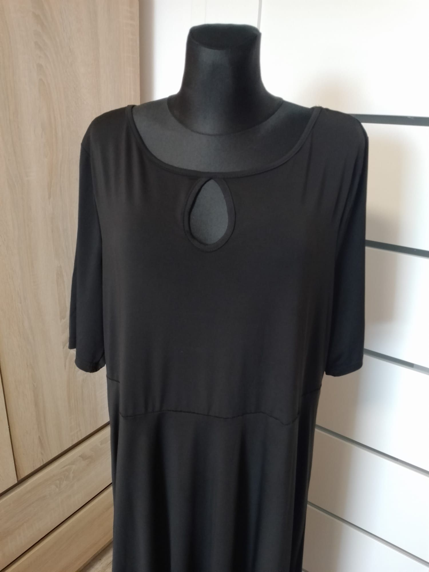 Sukienka damska midi 50/52