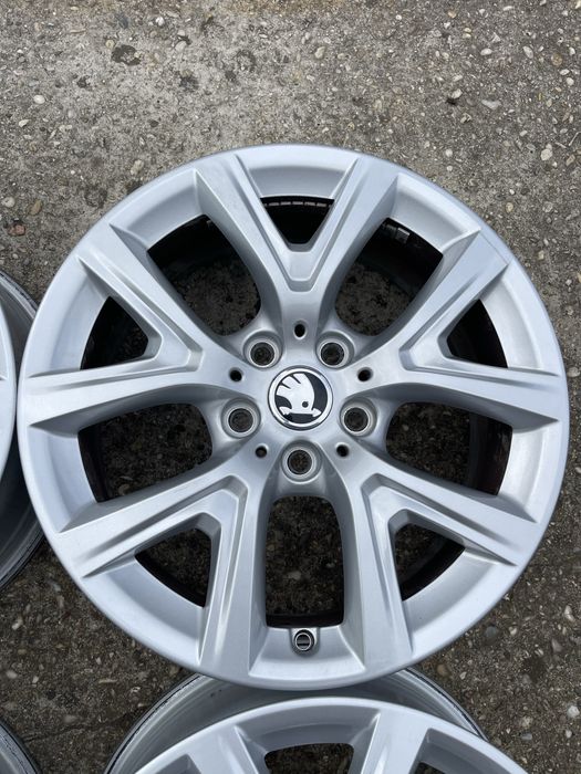 Диски Шкода. R17/5/112/6.5J/ET38.
