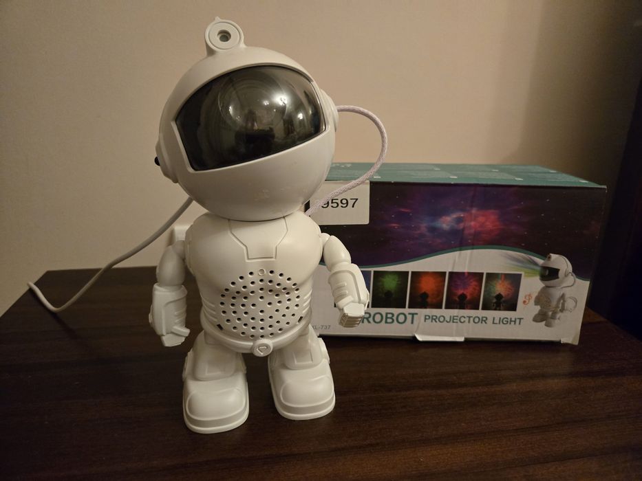 Нічник- проектор Robot XL-737 Bluetooth (білий)