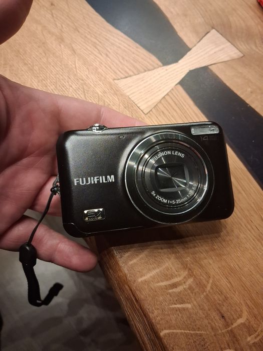 Цифровой фотоаппарат Fujifilm FinePix JX 280
