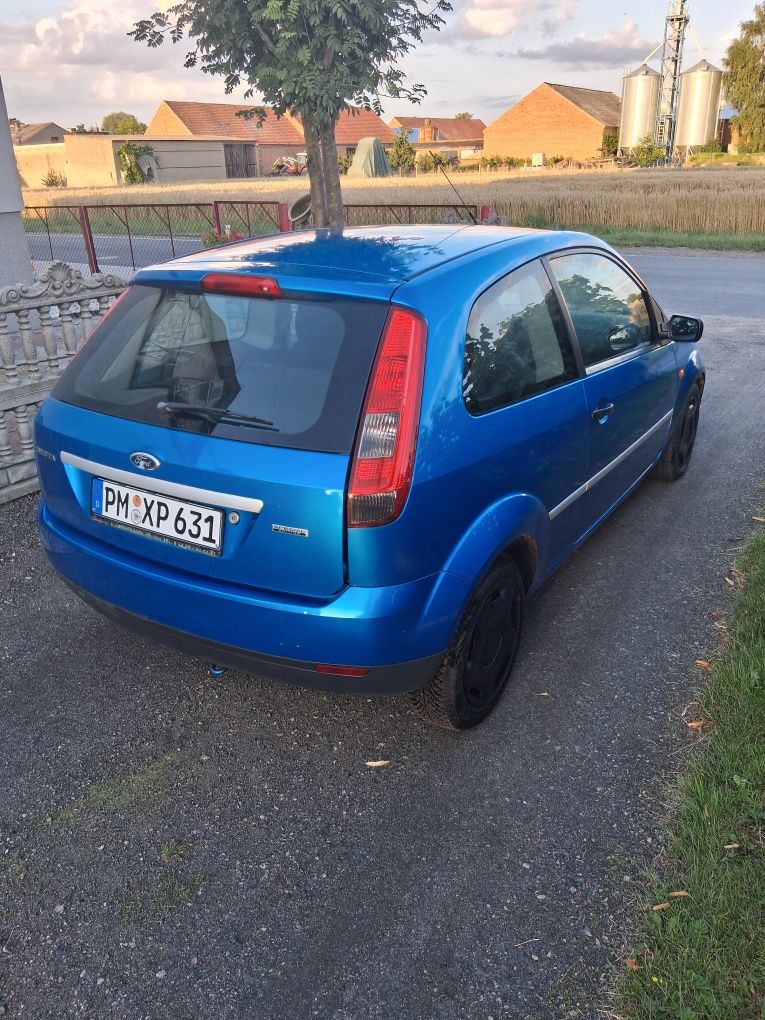 Ford Fiesta MK6 1.3 Benzyna Klima 2004 Special edition Nowe Opony x4
