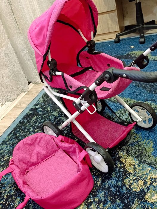 Коляска для ляльок