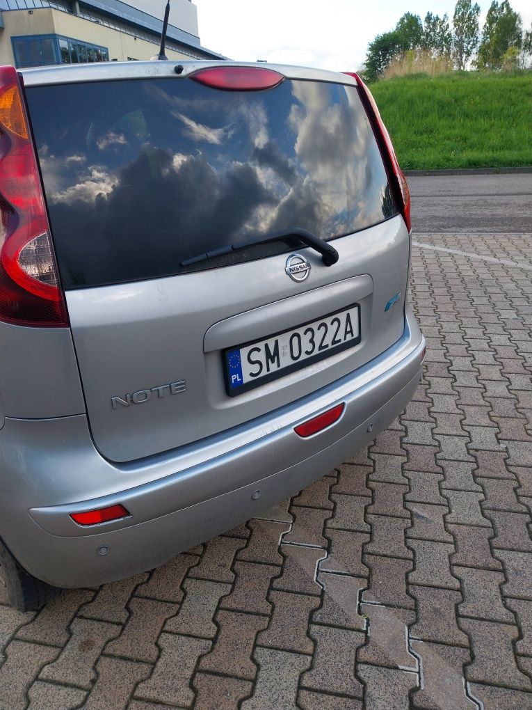 Nissan Note 1,5 diesel, bogare wyposażenie