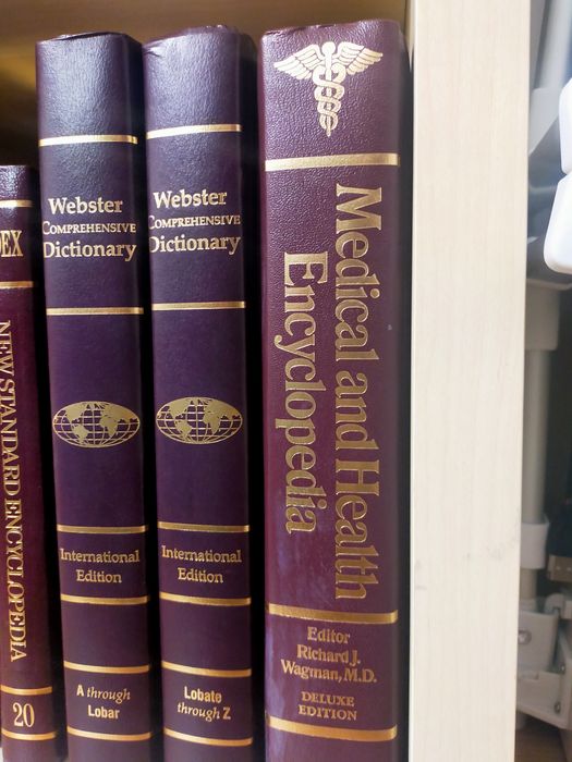 Enciclopédia completa (Inglês)