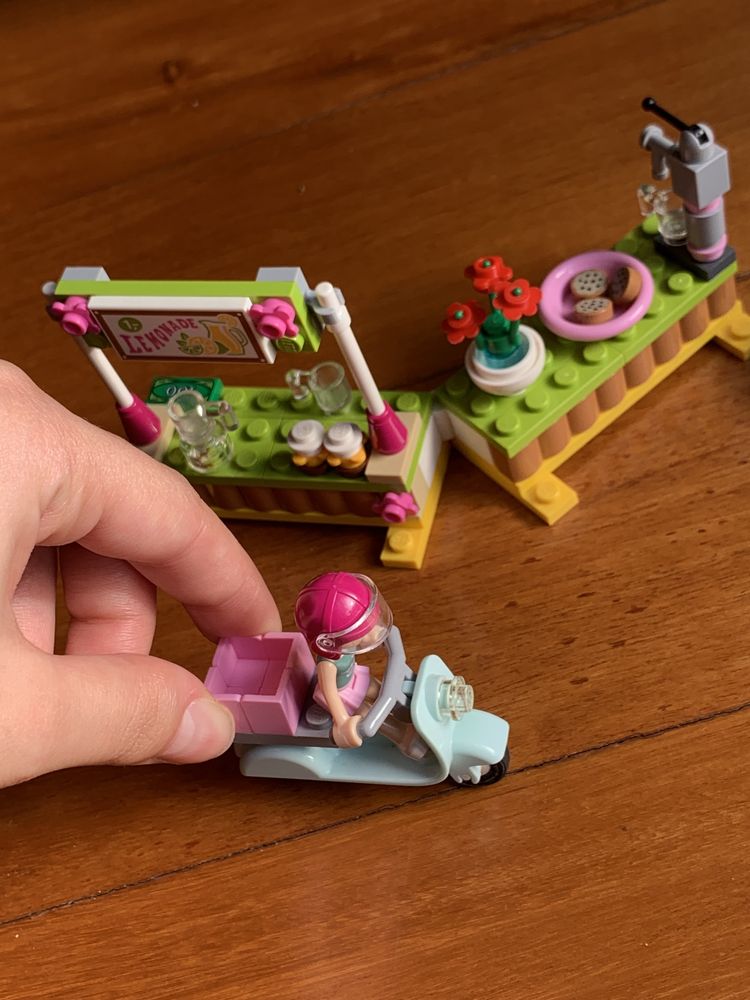 Lego Friends limonada