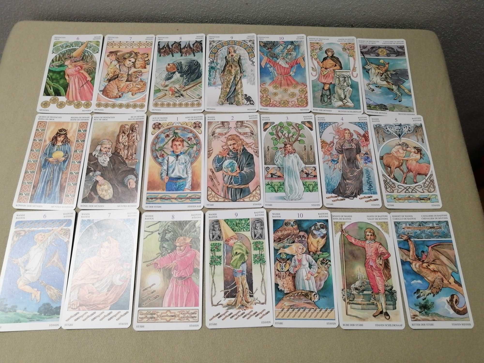 Tarot do Mago Lo Scarabeo