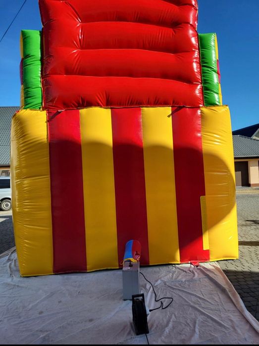 Sprzedam NOWE dmuchane zjeżdżalnie - 3 wzory