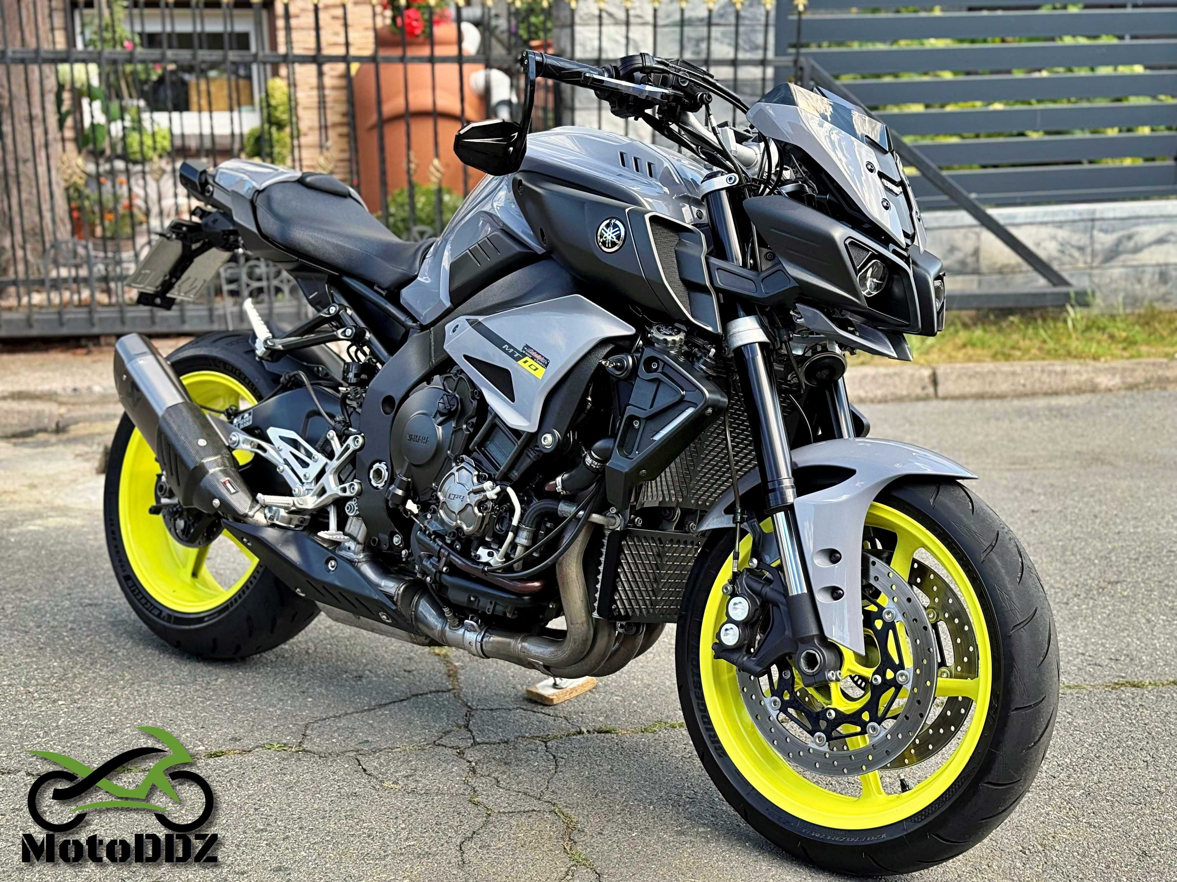 Yamaha MT10 MT-10 MT 10 - Akrapovic - Niemcy - MT Yamaha  QuickShifter
