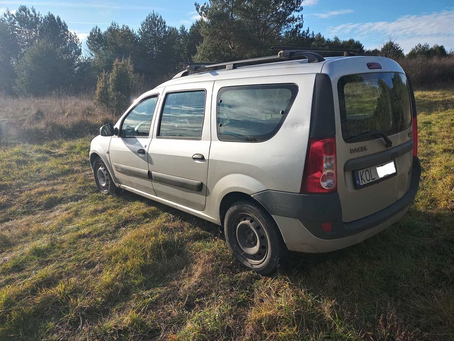 Dacia Logan 1.6 I kombi I 2007 | 7 osób