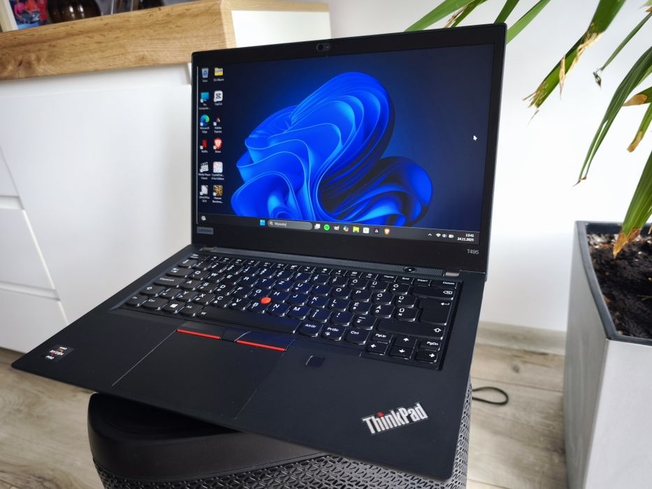 Laptop Lenovo ThinkPad T495 Ryzen 7 3700U, 16GB, 500GB