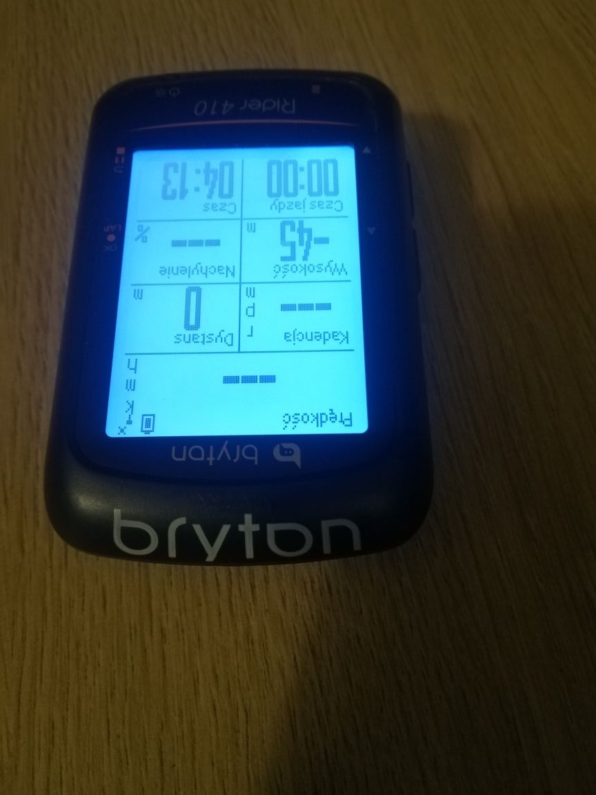 Licznik komputer rowerowy Bryton Rider 410 GPS + uchwyt z adapterem