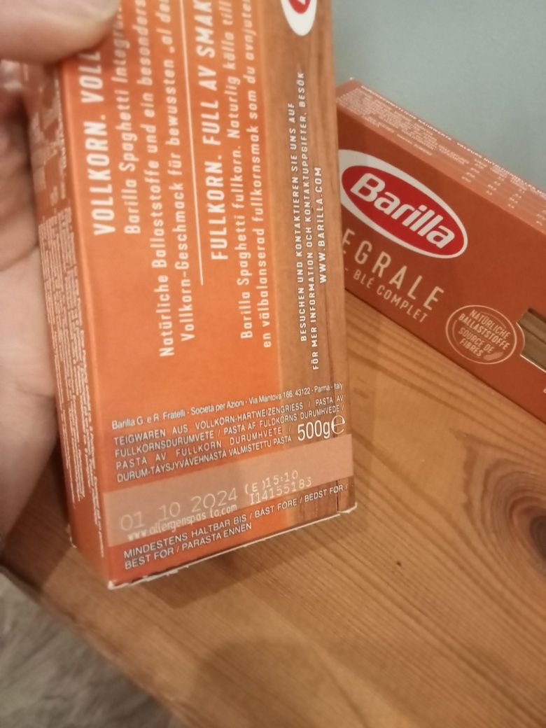 Włoski pełnoziarnisty makaron spaghetti - Barilla