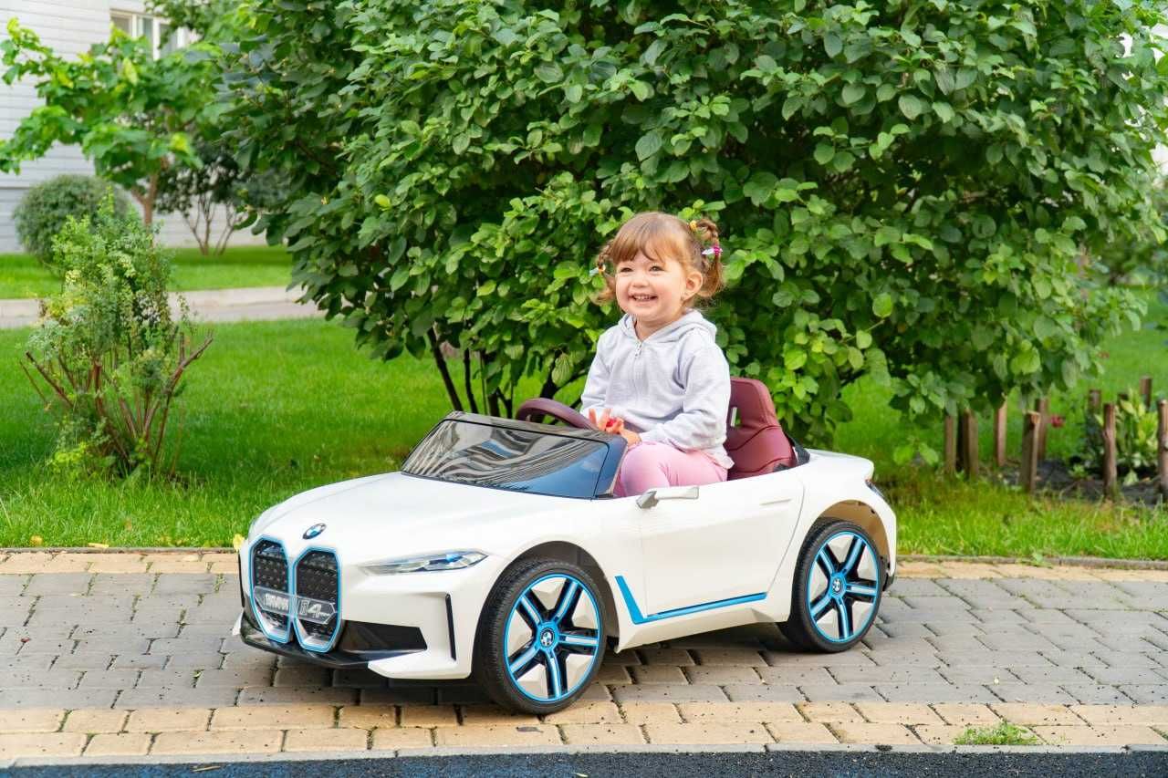 Новинка! Детский электромобиль BMW i4 (4WD) / дитячий електромобіль