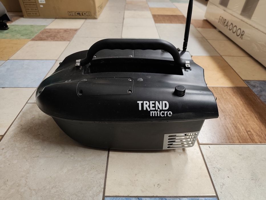 Łódka zanętowa trend micro