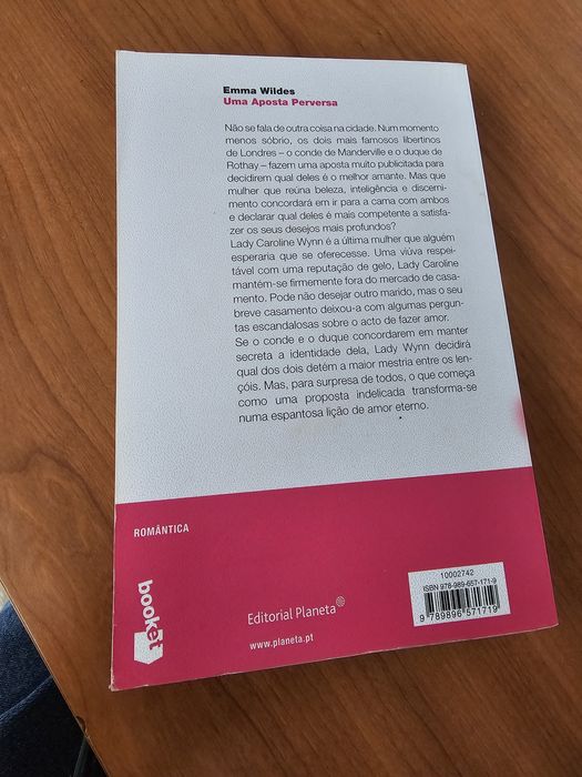 Livros diversos de várias autoras