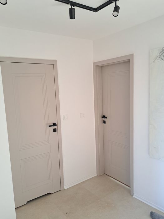 Drzwi, podłogi, listwy itp. montarz!!!