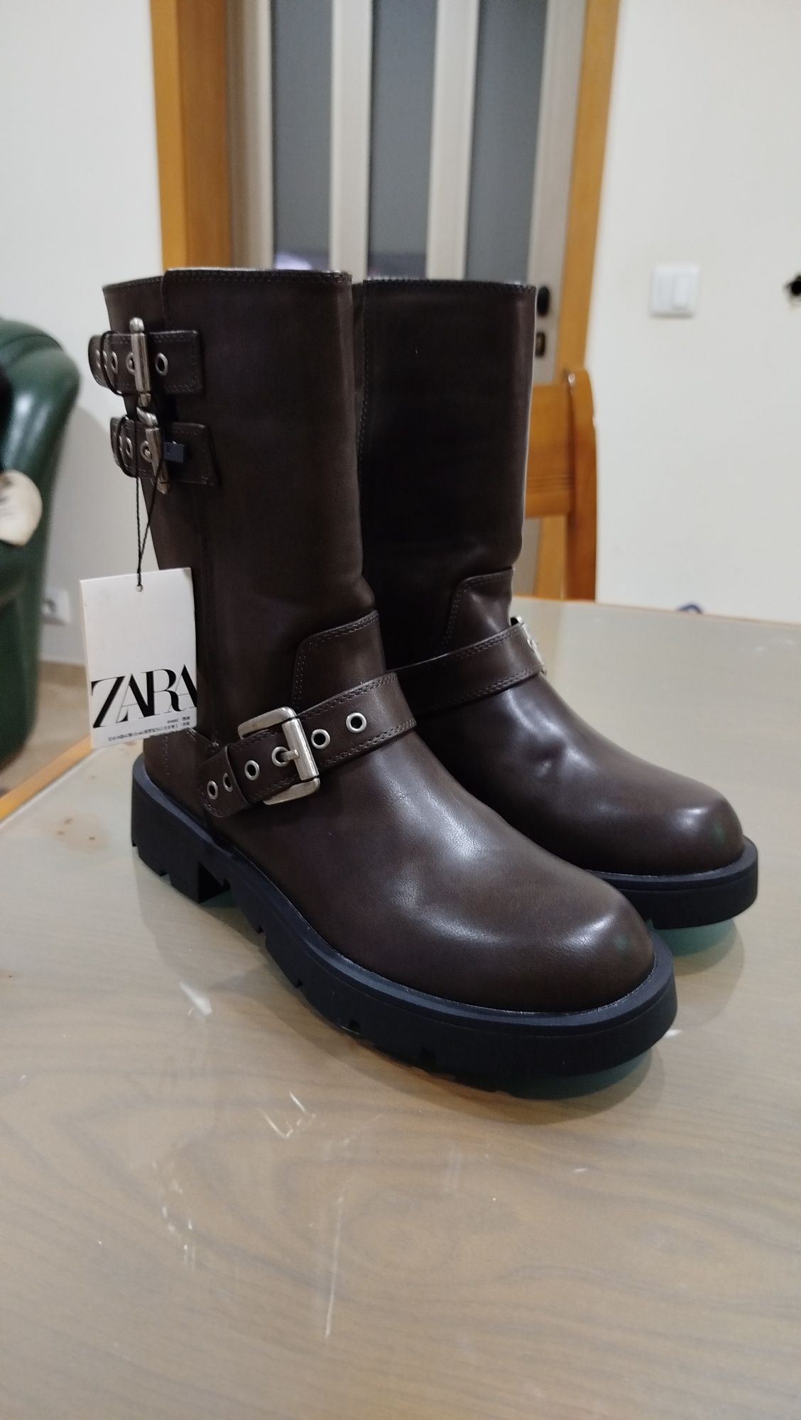 Botas de senhora Zara / 39