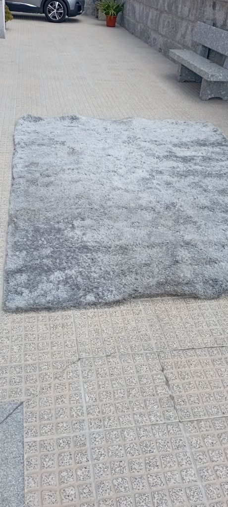 Carpete cinzenta 2.5 x 3.5 MTS
