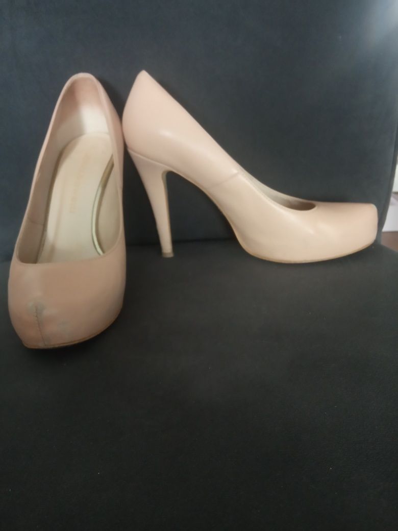 Czółenka nude 36 BALDOWSKI