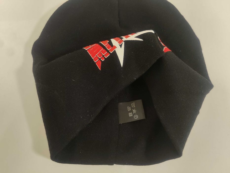 Шапка біні з принтом гурту Metallica (мерч), принт - зірка