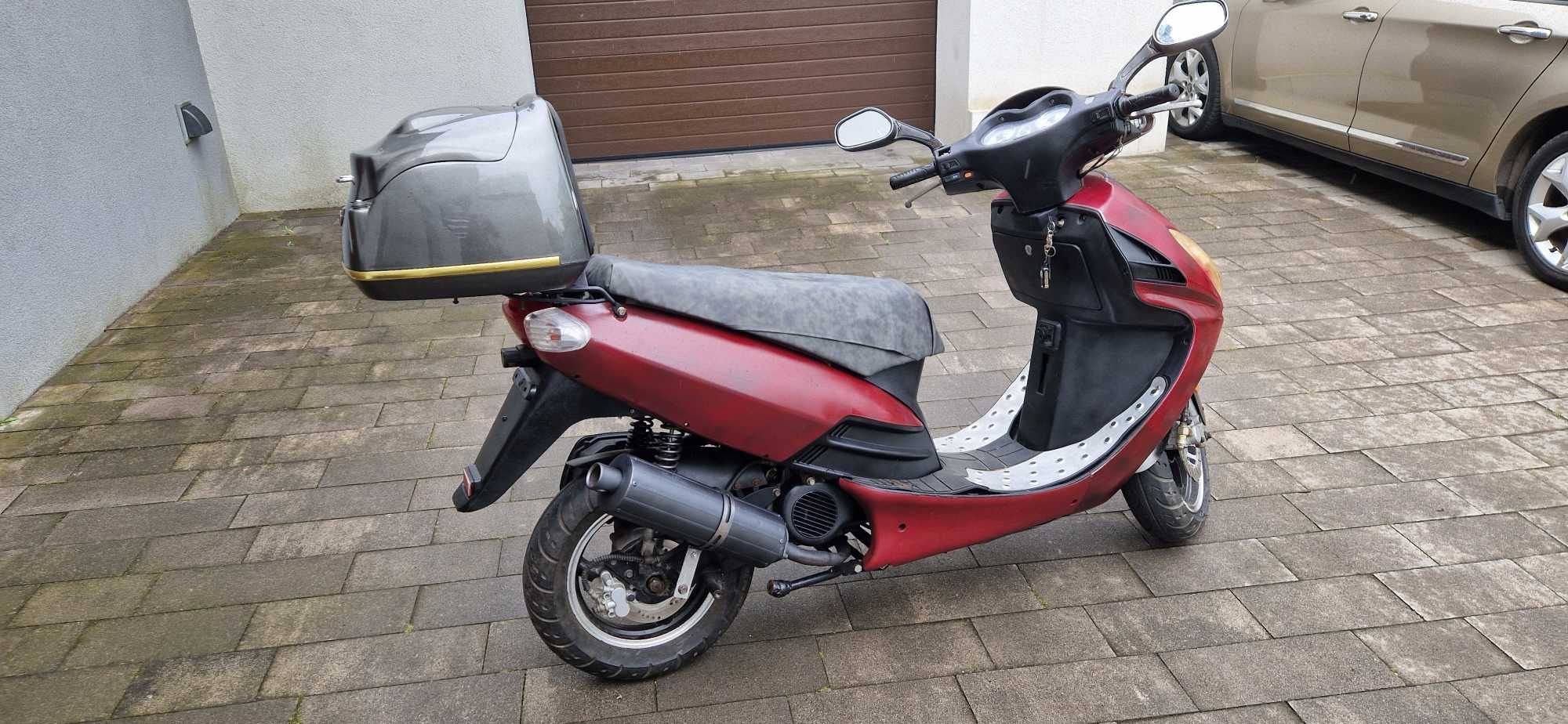 skuter Romet 787